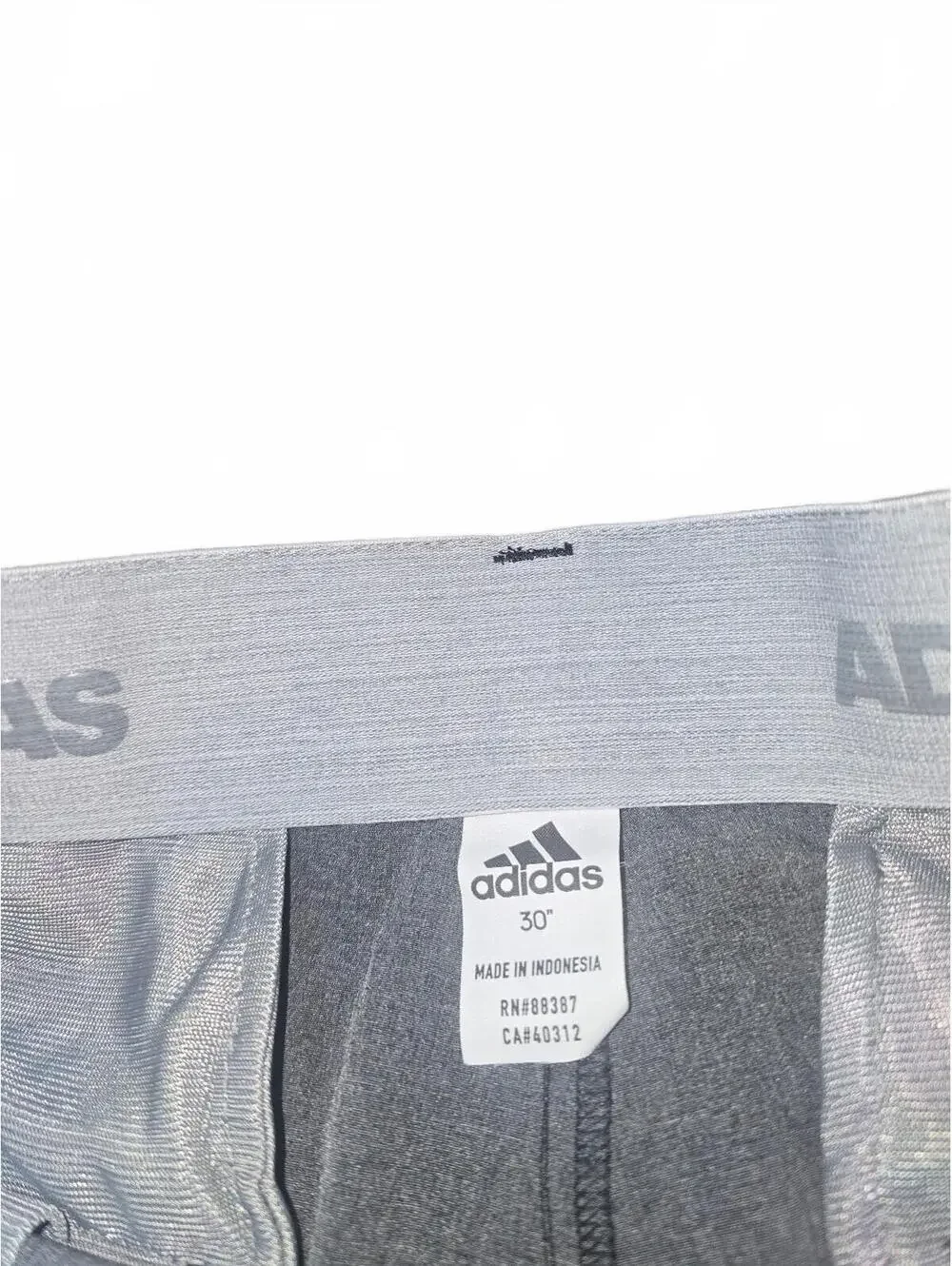 Adidas Men’s Golf Shorts Size 30 Gray Herringbone Flat Front Performance